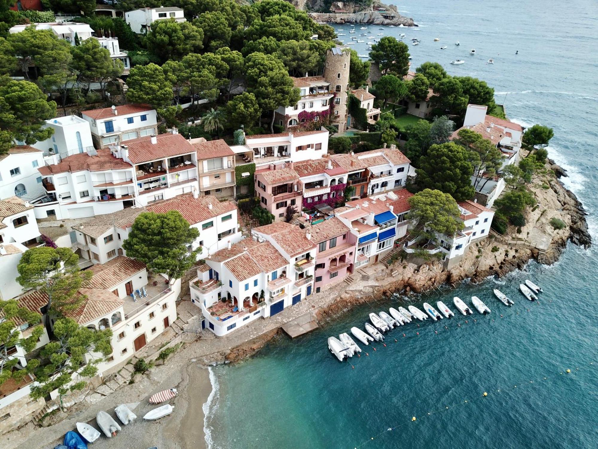 Apartament Suites Vista Mar Sa Tuna Begur Bagian luar foto