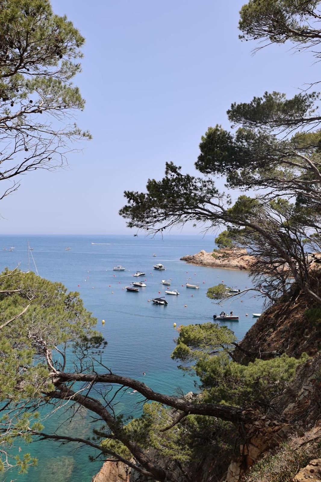 Apartament Suites Vista Mar Sa Tuna Begur Bagian luar foto