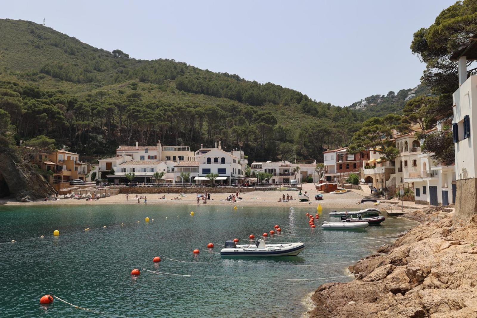 Apartament Suites Vista Mar Sa Tuna Begur Bagian luar foto